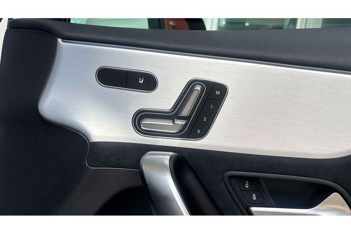 2024 Mercedes-Benz A-Class A200 V177