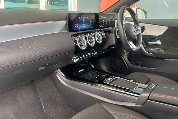 2024 Mercedes-Benz A-Class A200 V177