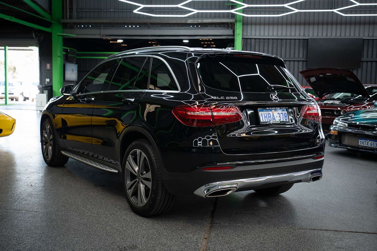 2017 Mercedes-Benz GLC-Class GLC250 C253