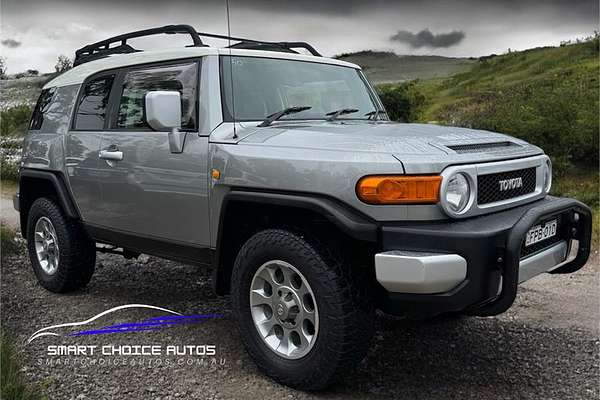 2012 Toyota FJ Cruiser  GSJ15R