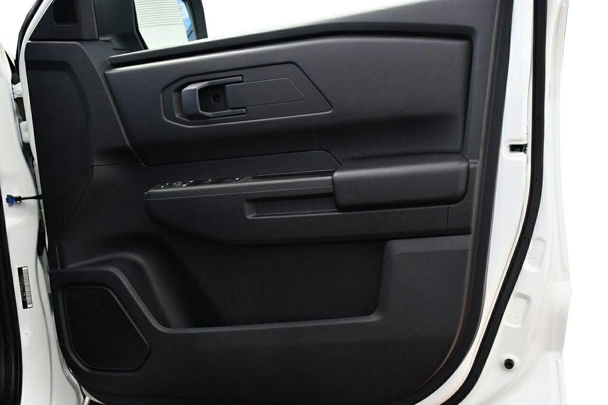 2025 Mitsubishi Triton GLX MV 4X4