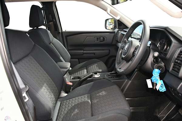 2025 Mitsubishi Triton GLX MV 4X4