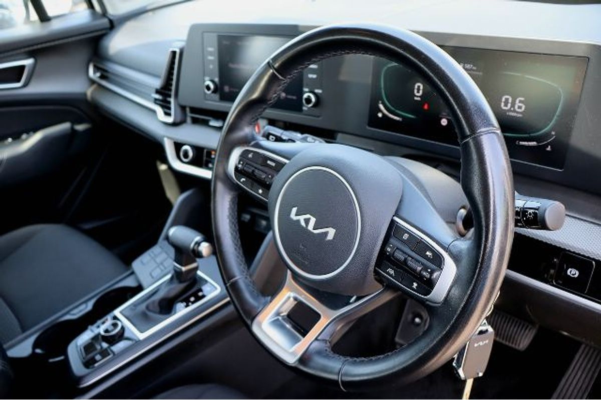 2023 Kia Sportage S NQ5