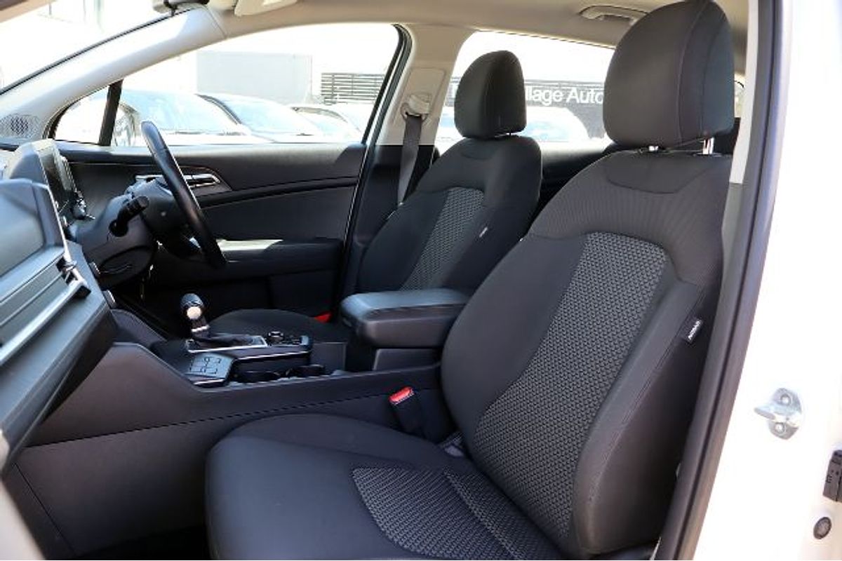 2023 Kia Sportage S NQ5