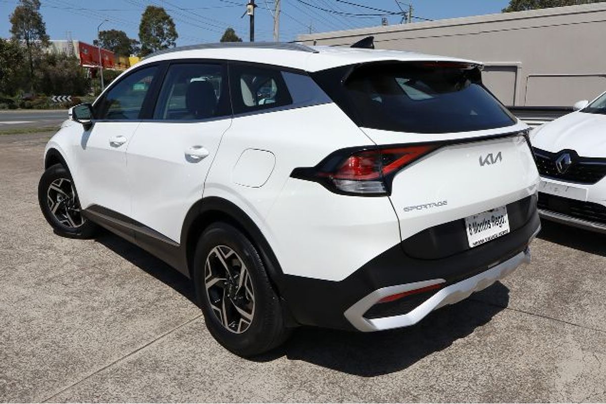 2023 Kia Sportage S NQ5