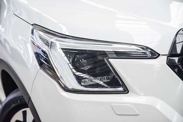 2022 Subaru Forester 2.5i-S S5