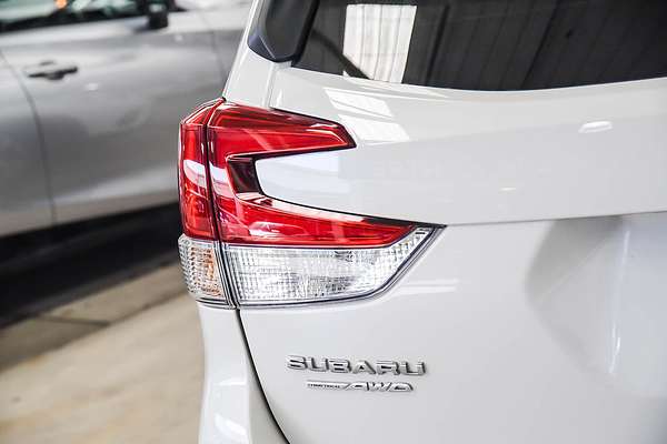 2022 Subaru Forester 2.5i-S S5