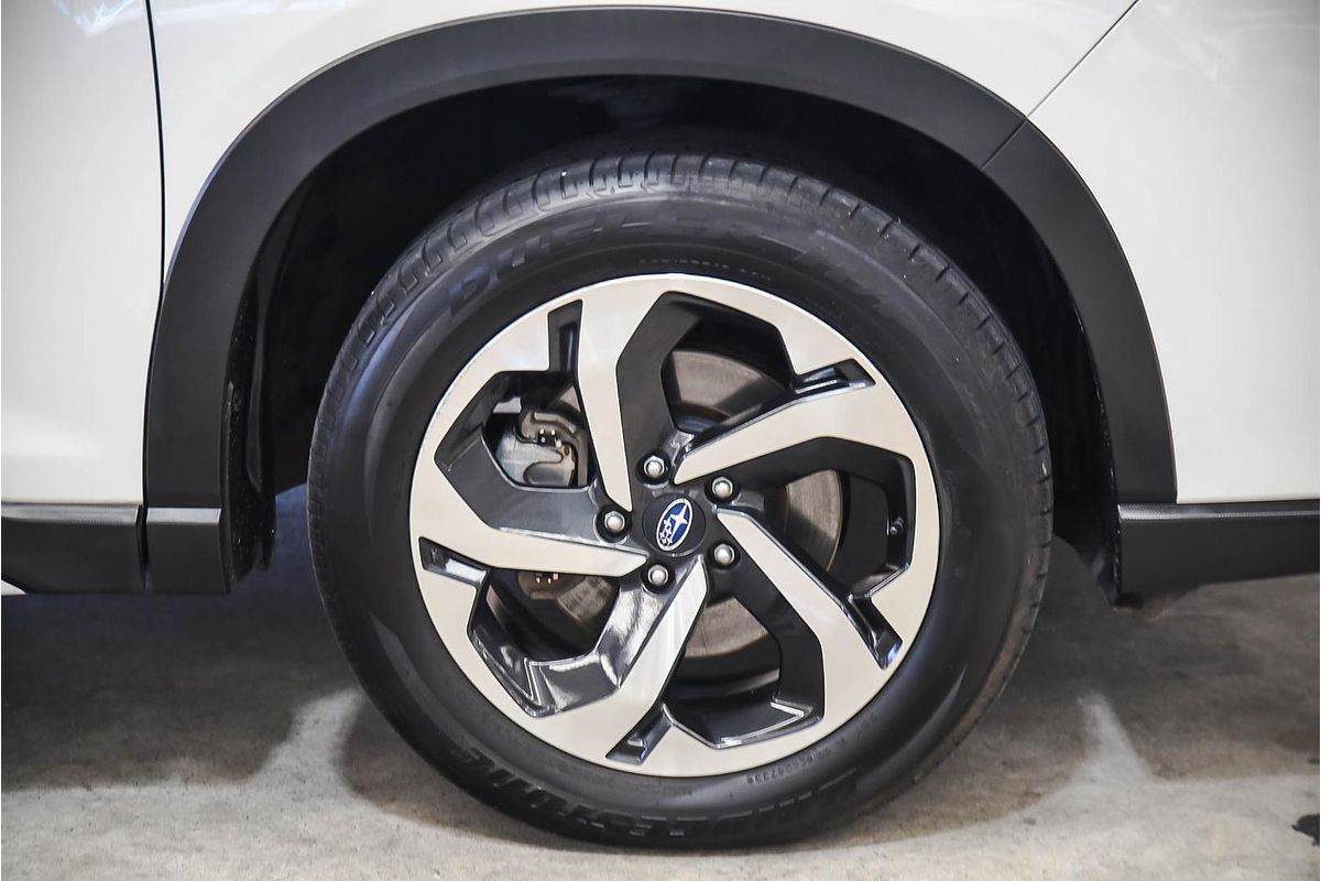 2022 Subaru Forester 2.5i-S S5