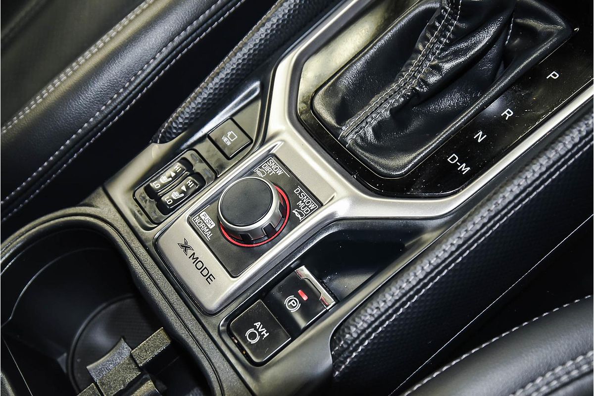 2022 Subaru Forester 2.5i-S S5