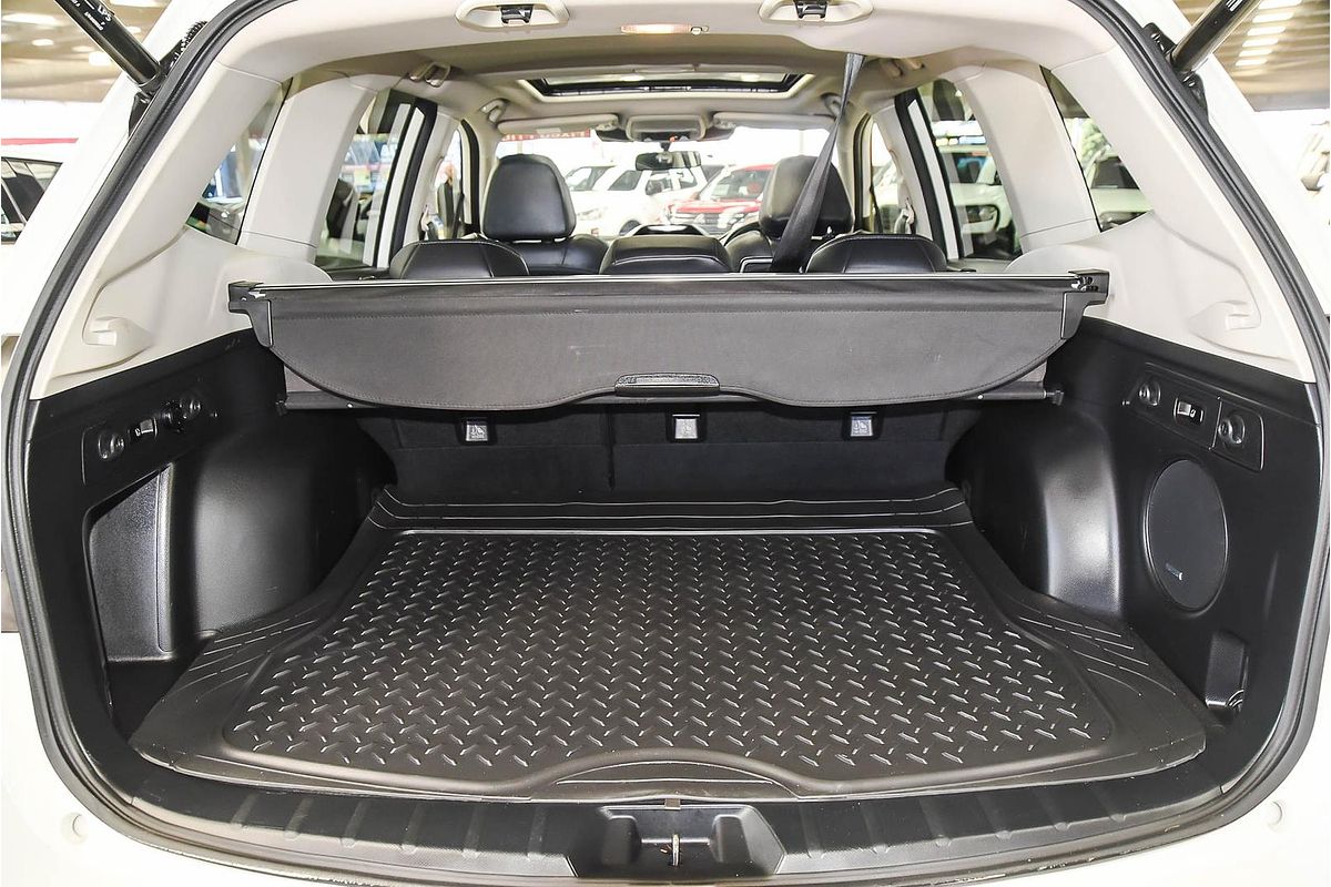 2022 Subaru Forester 2.5i-S S5