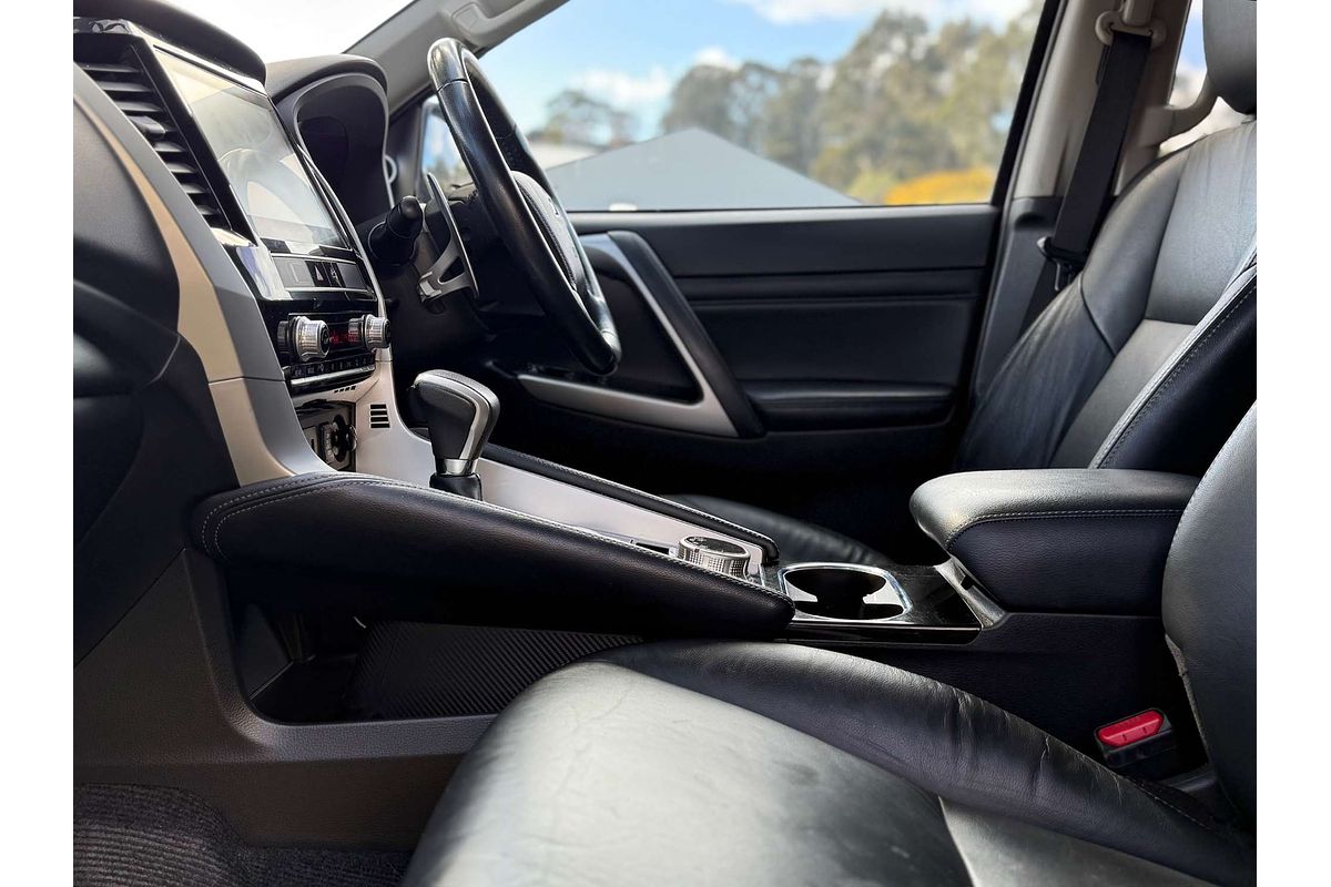 2020 Mitsubishi Pajero Sport Exceed QF