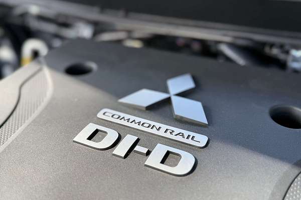 2020 Mitsubishi Pajero Sport Exceed QF