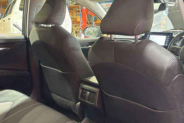 2024 Toyota Camry Ascent AXVH70R