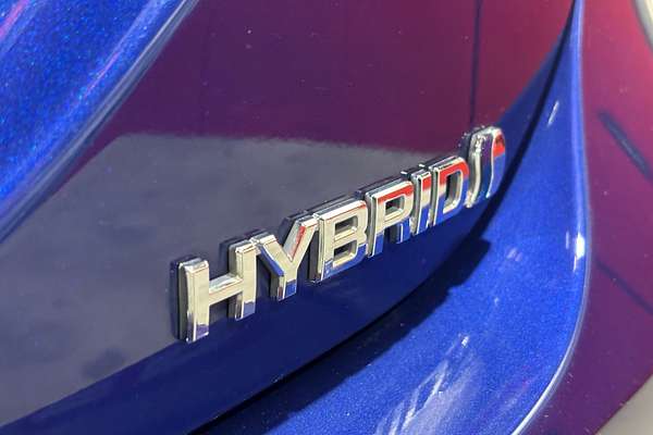 2024 Toyota Camry Ascent AXVH70R