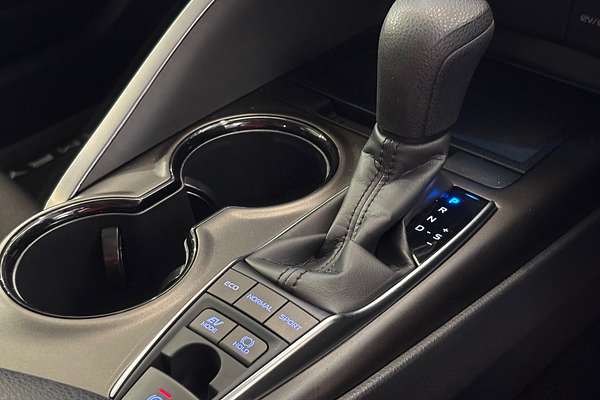 2024 Toyota Camry Ascent AXVH70R