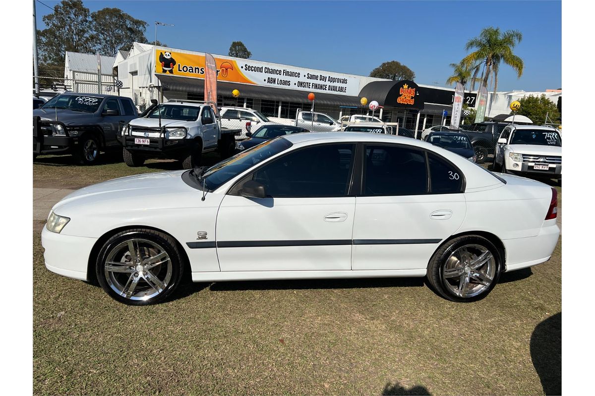 2005 Holden Commodore Executive VZ