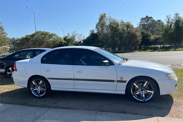 2005 Holden Commodore Executive VZ
