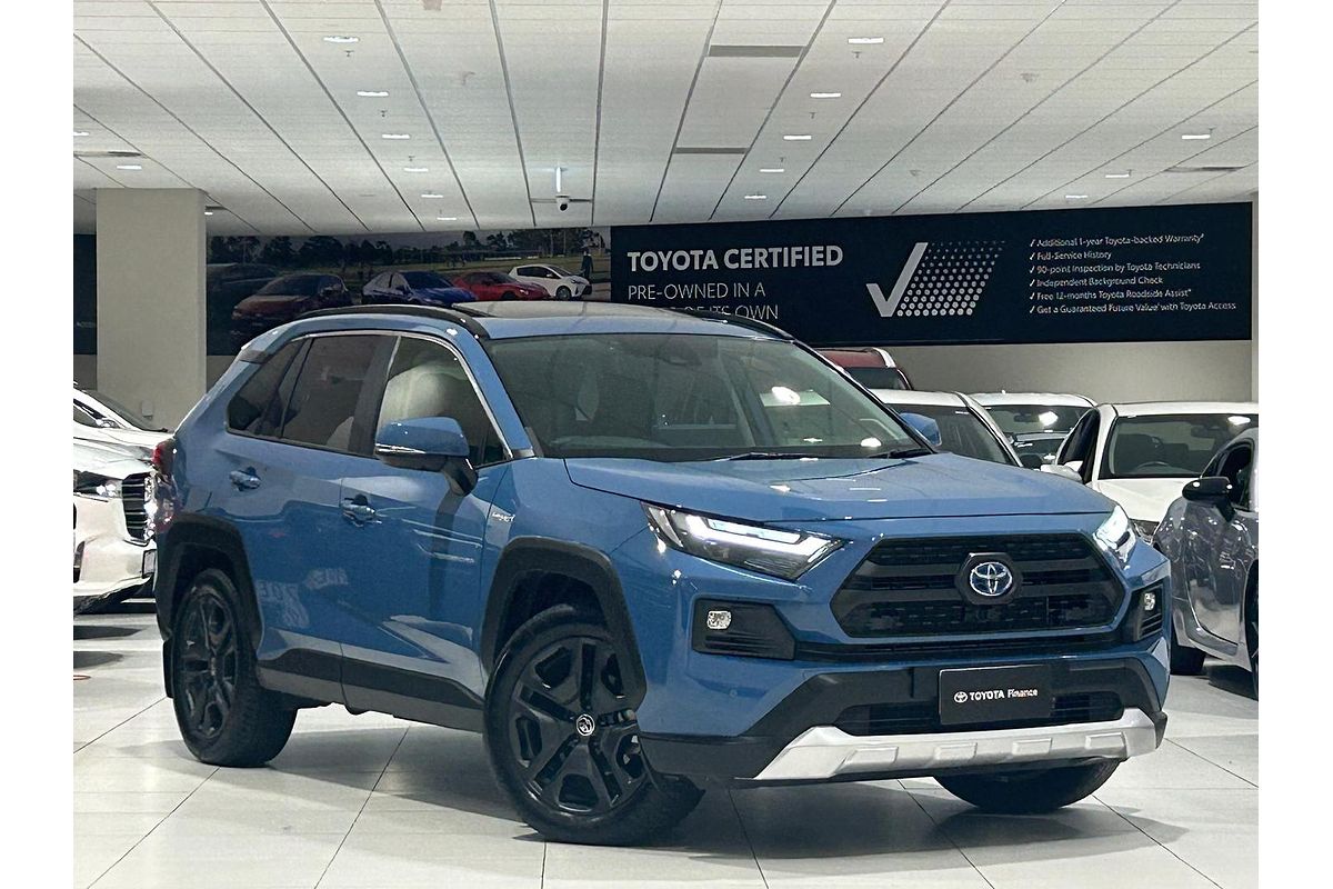 2024 Toyota RAV4 Edge AXAH54R