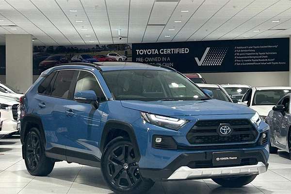 2024 Toyota RAV4 Edge AXAH54R