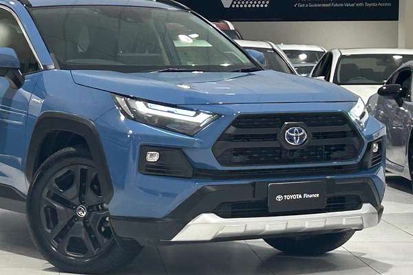 2024 Toyota RAV4 Edge AXAH54R