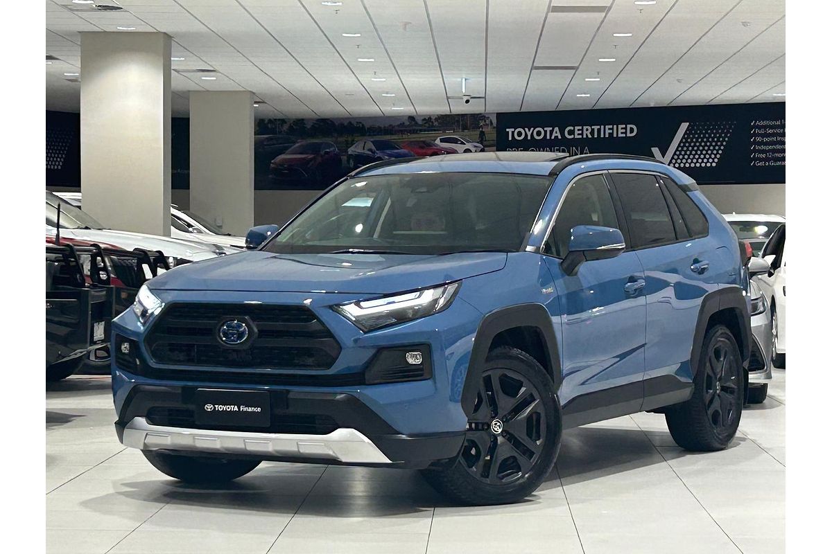 2024 Toyota RAV4 Edge AXAH54R