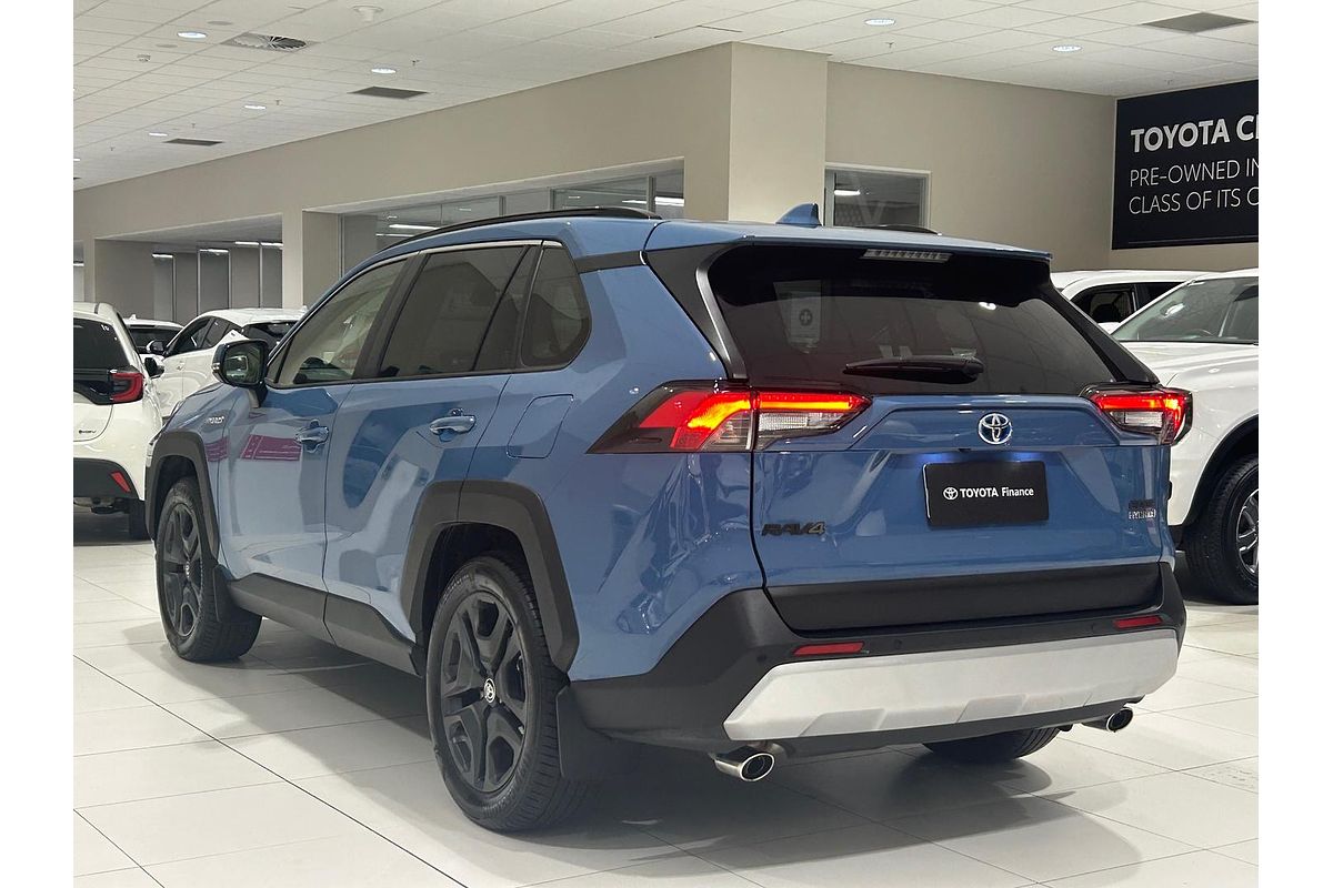 2024 Toyota RAV4 Edge AXAH54R