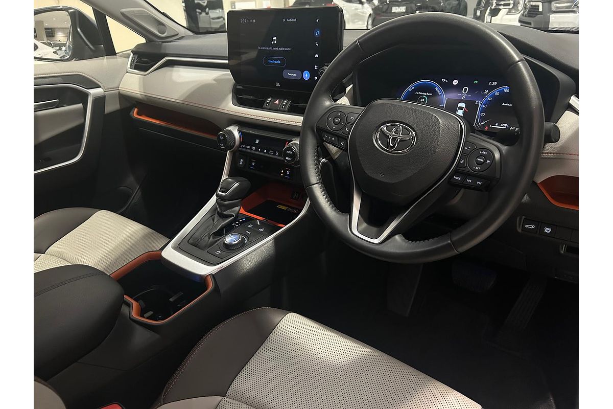 2024 Toyota RAV4 Edge AXAH54R