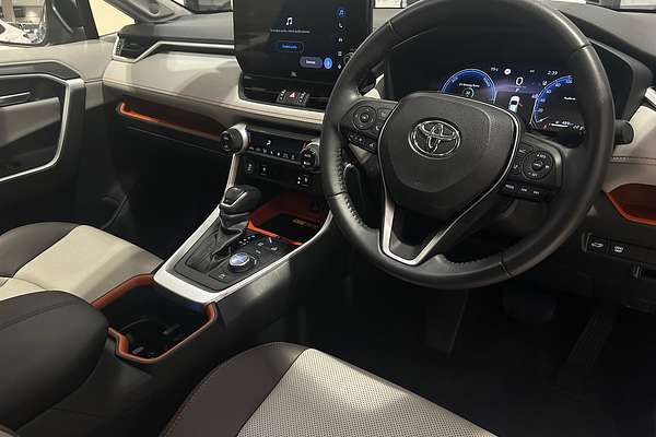 2024 Toyota RAV4 Edge AXAH54R