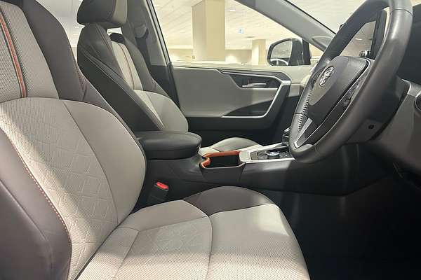 2024 Toyota RAV4 Edge AXAH54R