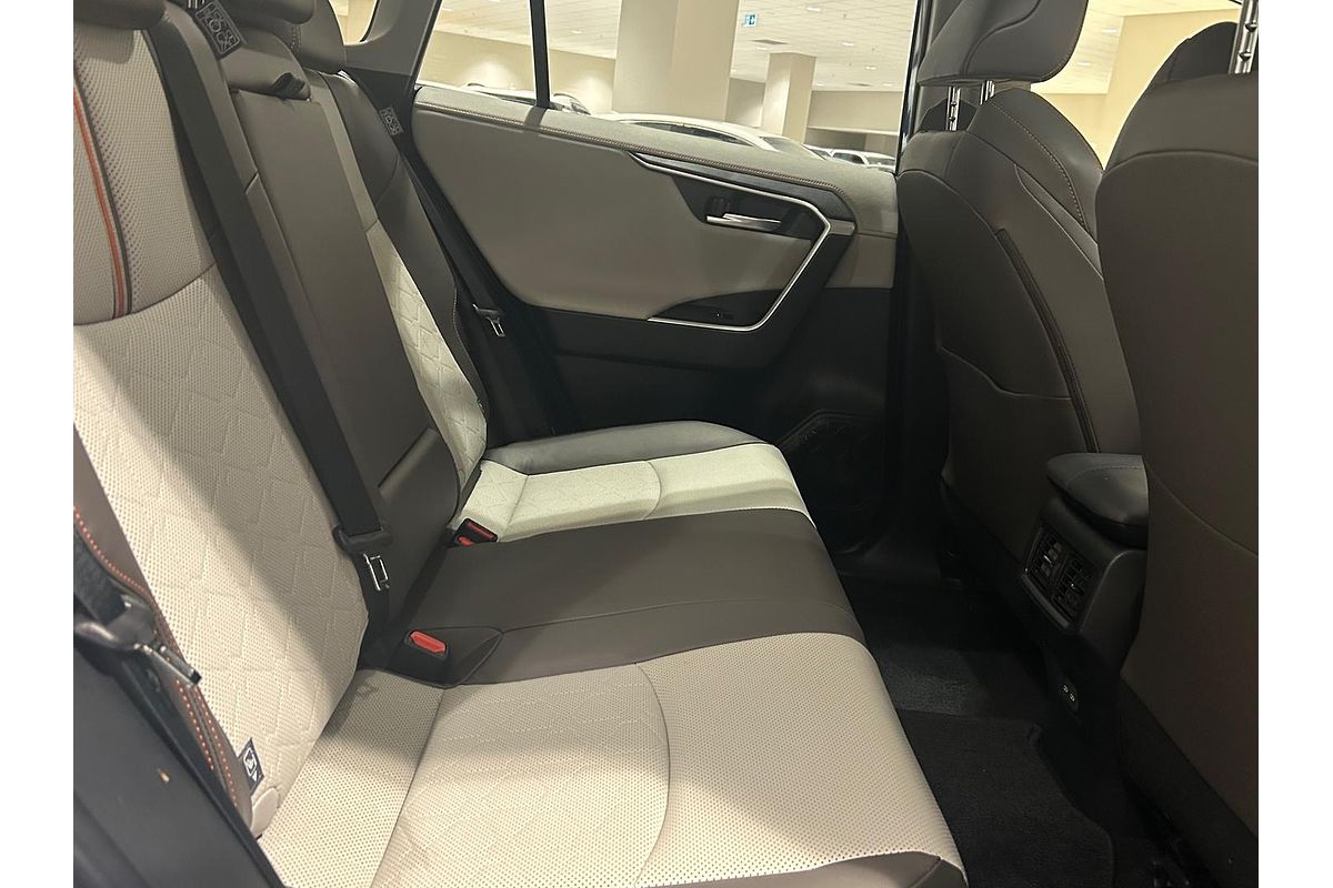 2024 Toyota RAV4 Edge AXAH54R