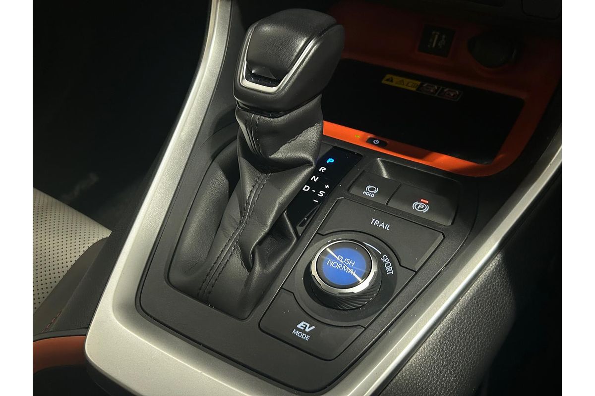 2024 Toyota RAV4 Edge AXAH54R