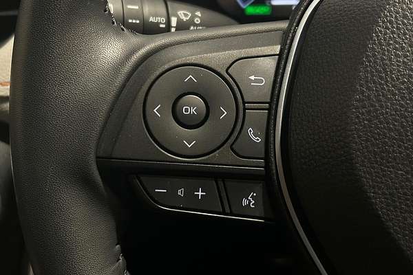 2024 Toyota RAV4 Edge AXAH54R