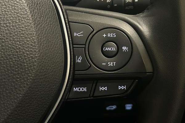 2024 Toyota RAV4 Edge AXAH54R