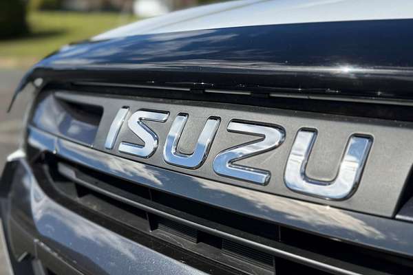 2023 Isuzu D-MAX X-TERRAIN 4X4