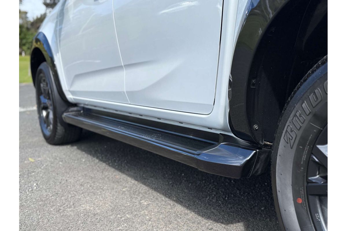 2023 Isuzu D-MAX X-TERRAIN 4X4