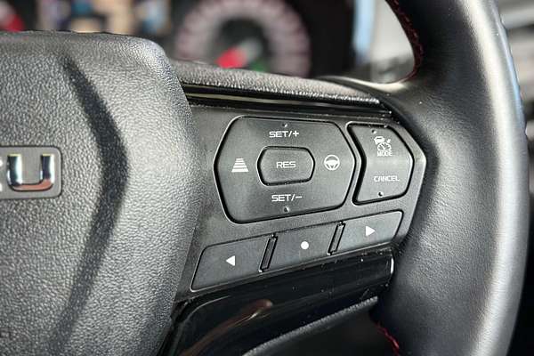 2023 Isuzu D-MAX X-TERRAIN 4X4
