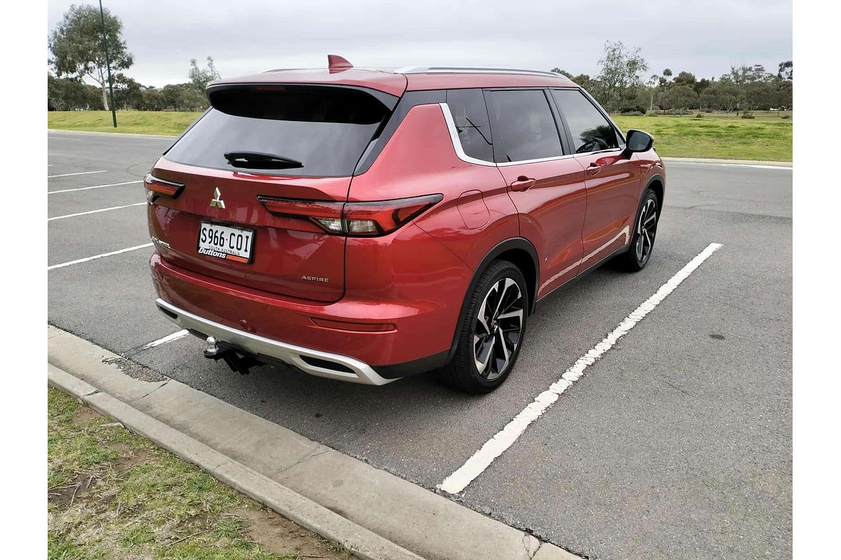 2023 Mitsubishi Outlander Aspire ZM