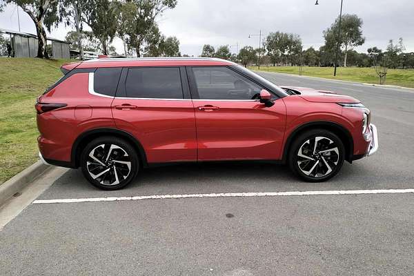 2023 Mitsubishi Outlander Aspire ZM