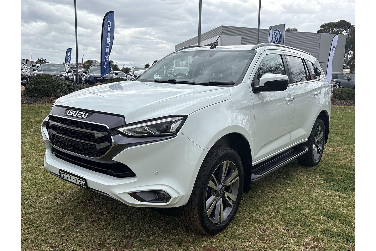 2023 Isuzu MU-X LS-T