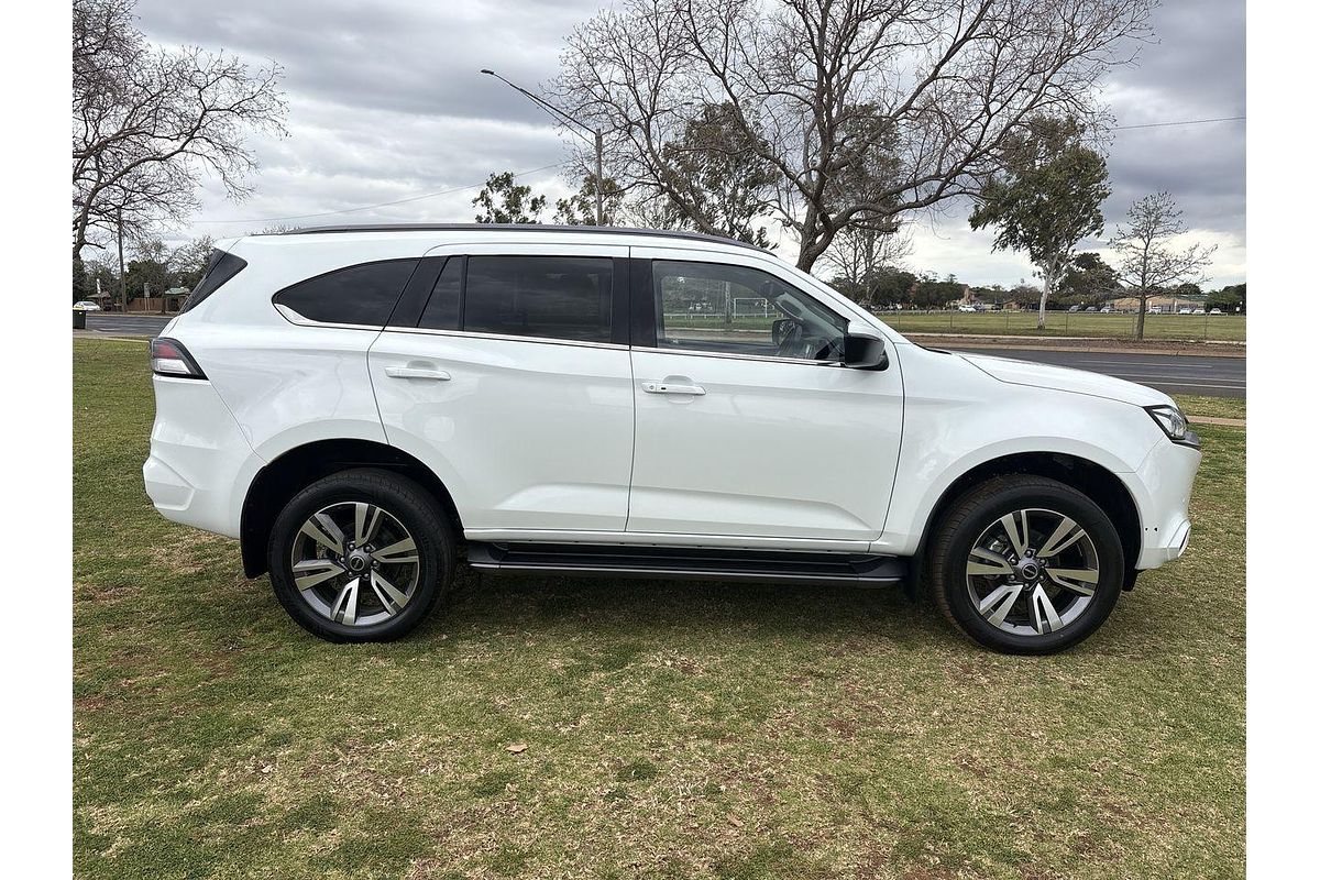 2023 Isuzu MU-X LS-T