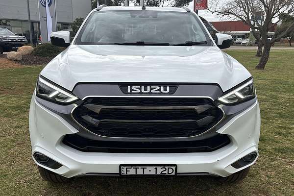 2023 Isuzu MU-X LS-T