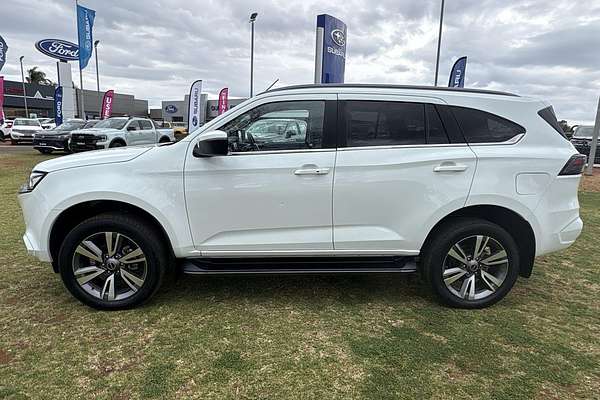 2023 Isuzu MU-X LS-T