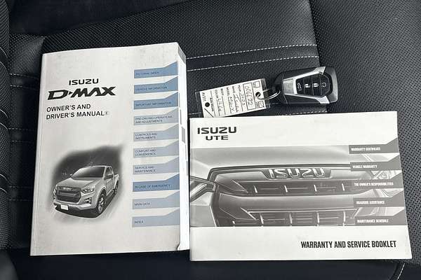 2023 Isuzu MU-X LS-T