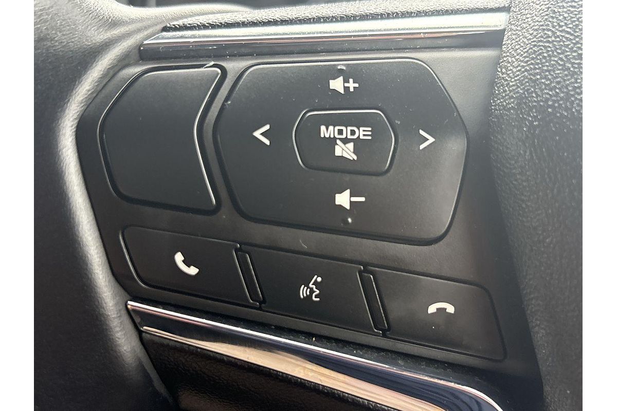 2023 Isuzu MU-X LS-T