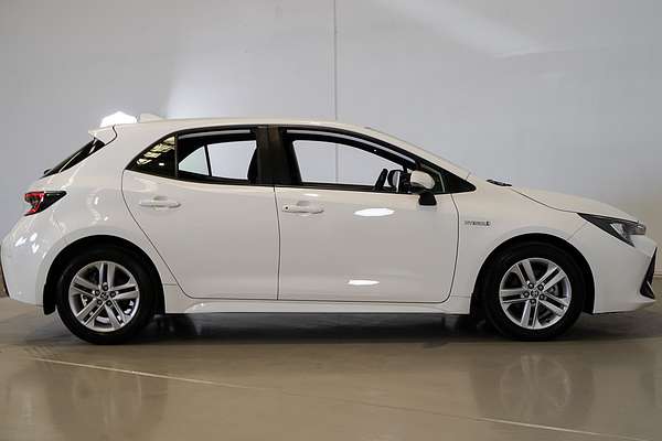 2020 Toyota Corolla Ascent Sport Hybrid ZWE211R