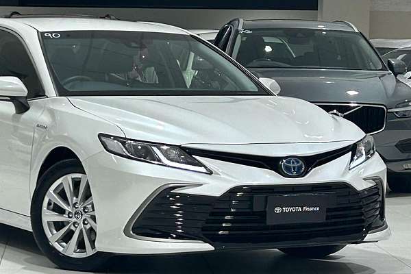 2021 Toyota Camry Ascent AXVH70R