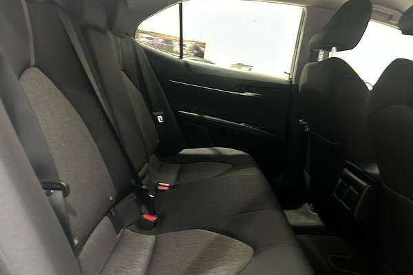 2021 Toyota Camry Ascent AXVH70R