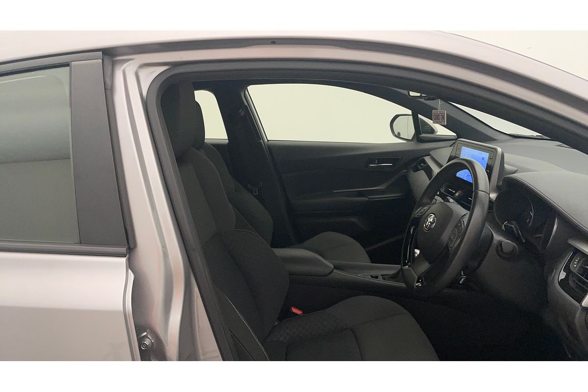 2022 Toyota C-HR GXL NGX10R