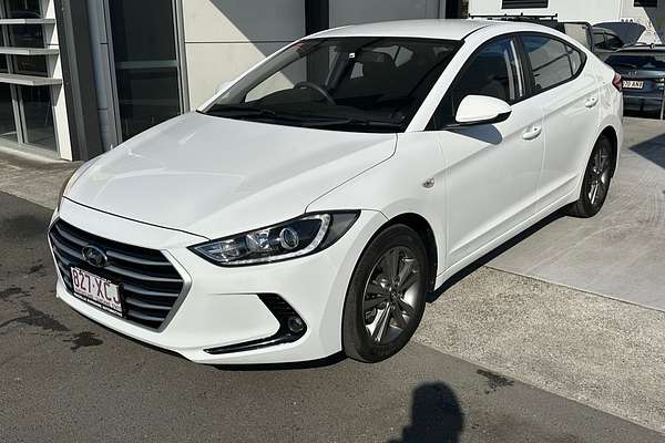 2016 Hyundai Elantra Active AD