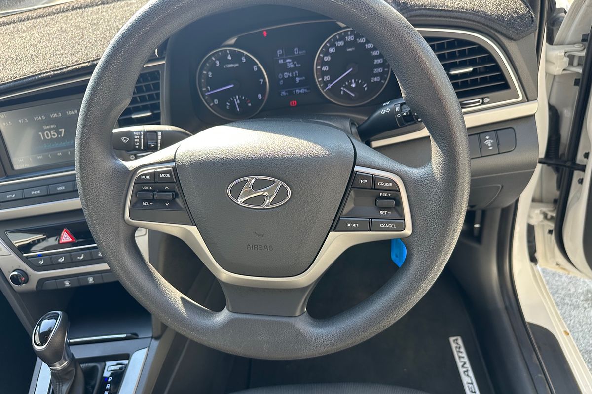 2016 Hyundai Elantra Active AD